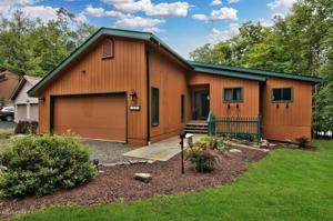 1191 Lakeview Dr