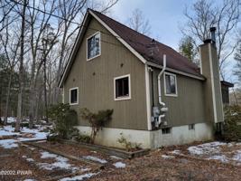178 W Shore Dr
