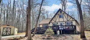 5 Tiffany Rd