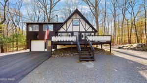 142 Sandstone Dr