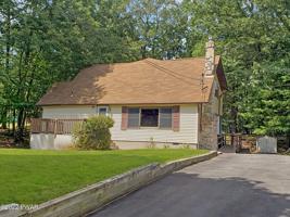 352 Wild Acres Dr