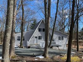 221 Waterview Dr