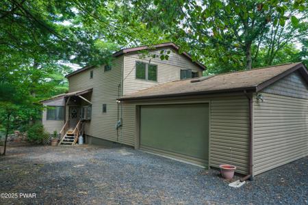 152 Edgewater Drive