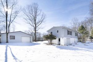 107 Meadowlark Ct