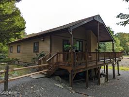 102 Elm Ct