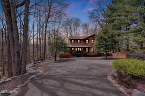 2183 N Gate Ct