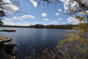 117 E Lake View Dr