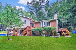 1063 Towpath Rd