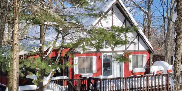 152 N Forrest Dr