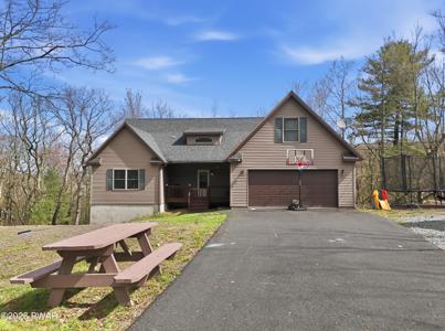 112 Maple Ridge Drive