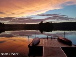 122 Edgewater Dr