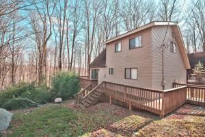 1356 Woodhill Ln
