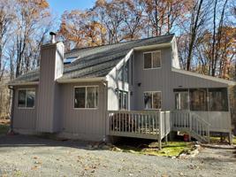 136 Evergreen Ct