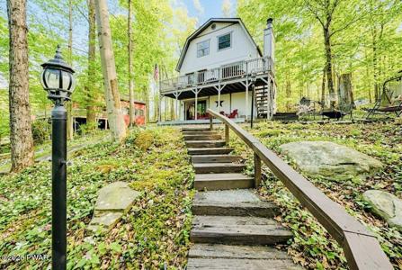 387 Lakeview Drive W