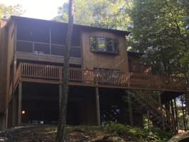 104 Maple Dr