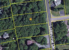 2136 Lakeview Dr East