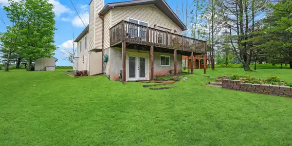 44 Grandview Drive