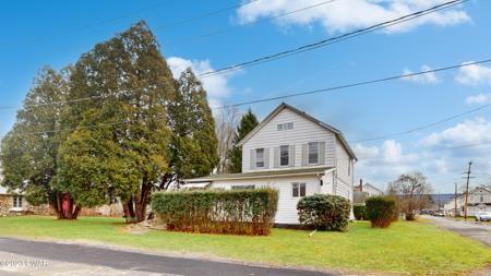 8 Avenue A