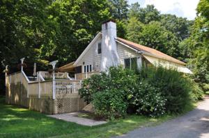 115 River Rd