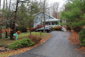 103 (Lot 1372) Woodview Ter