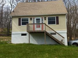 105 Rim Ct