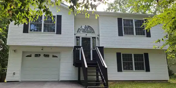 115 Black Forest Dr