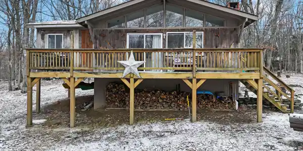 117 William Dr