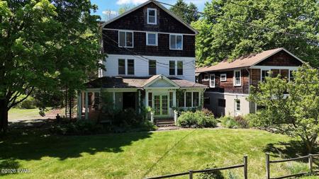 62 Delaware Avenue
