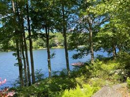 120 Roan Dr