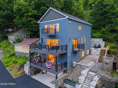 109 Paradise Road E