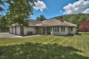 1033 Peas Eddy Rd