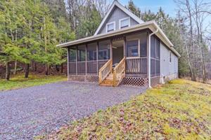 991 Brentwood Dr