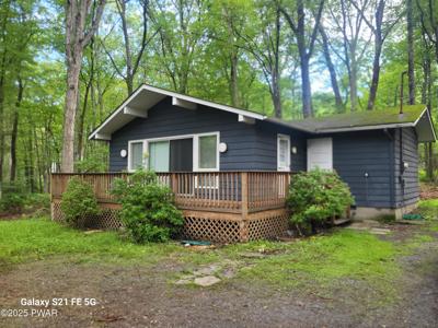 803 Lakeview Court