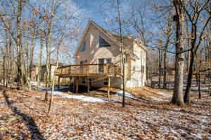 172 Constitution Dr