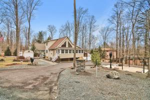 1175 Commanche Cir