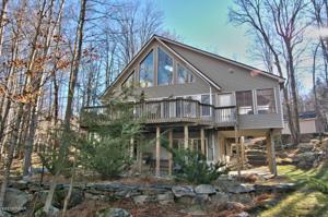 578 Lakeview Drive West