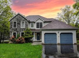 122 N Lake Dr