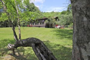 238 River Rd