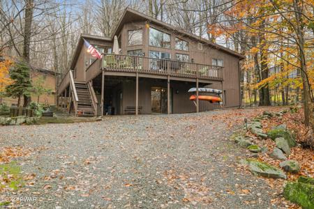 26 Roamingwood Court