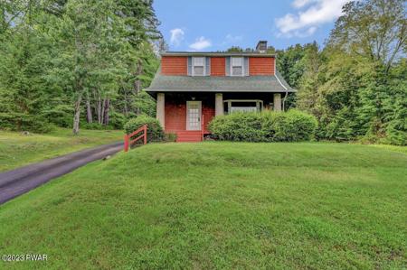 2045 Beach Lake Hwy