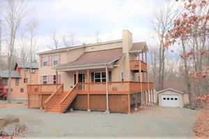 141 Maple Leaf Rd