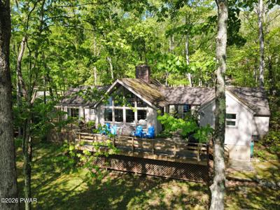 822 Dogwood Court