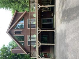141 Oak Cir