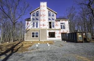 116 E Lakeview Dr