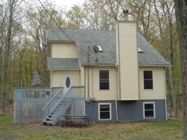 112 Spring Dr