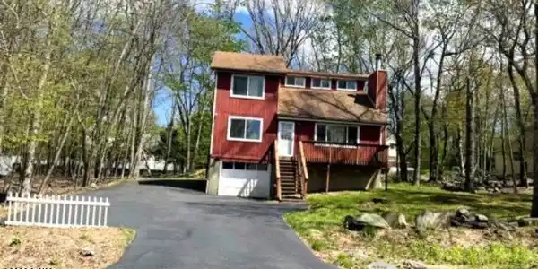153 Heather Hill Road