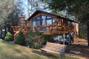1150 Aquarius Dr