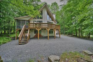3 Forest Ln