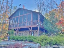 139 W Shore Dr