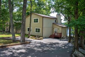 168 N Lake Dr